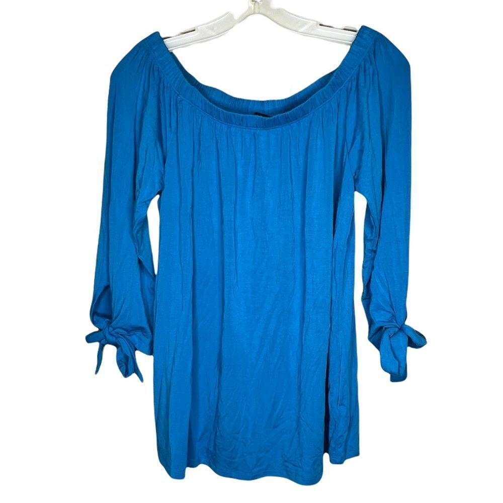 Antthony Original Off Shoulder Top nwt